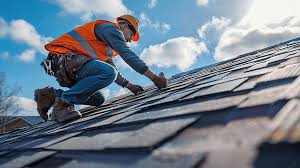 Best Emergency Roof Repair Services  in Douglas, MI